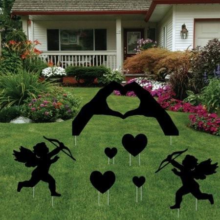 Valentine's Day Black Silhouette 'Hand Hearts' Yard Decoration