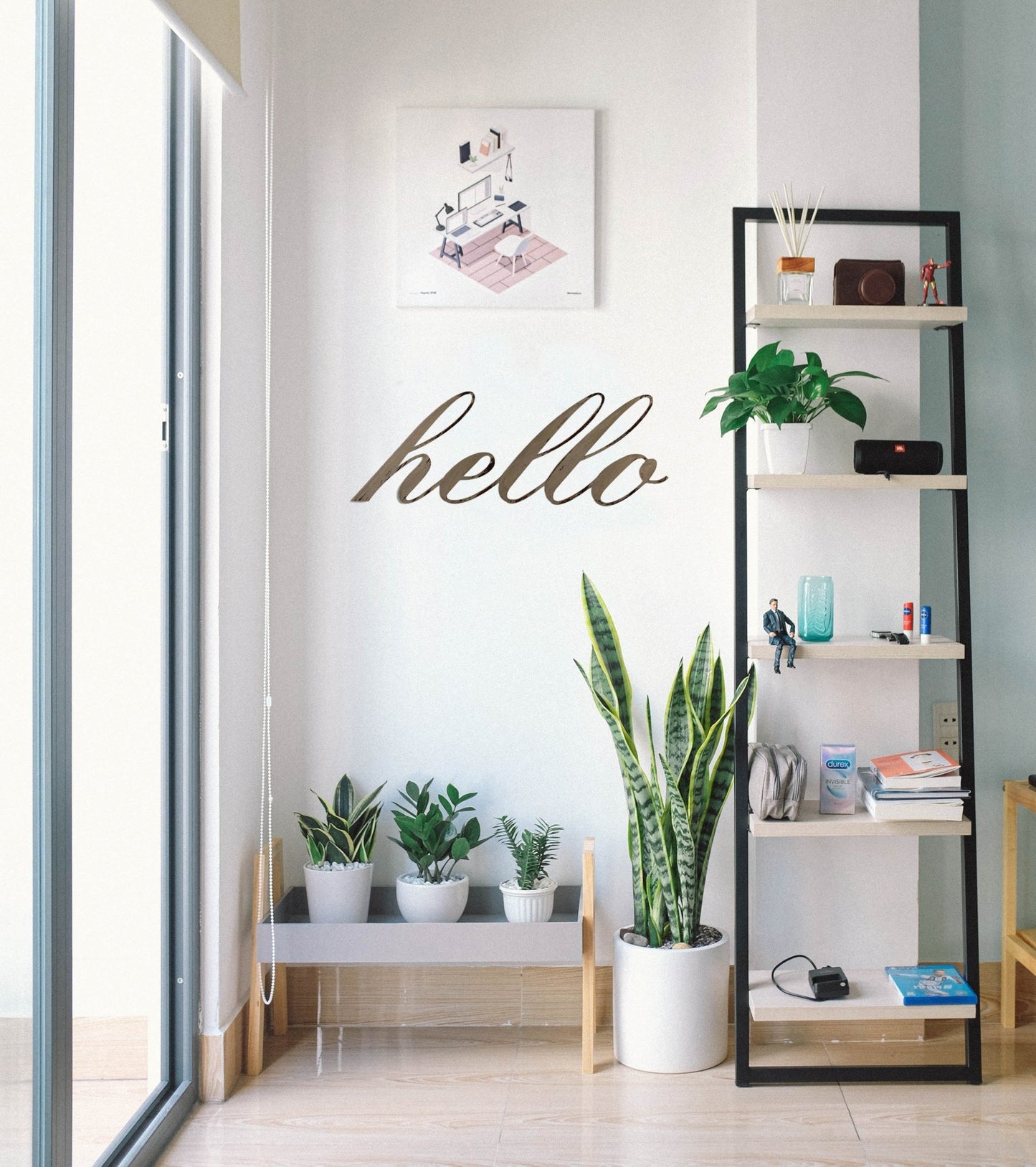 Hand Painted 'hello' Word Wall Decor